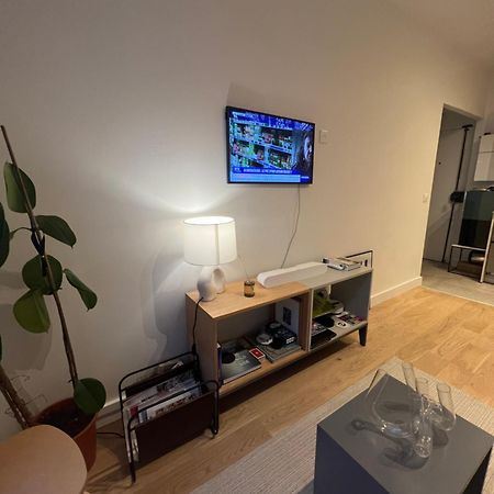 Cosy Canal St Martin Apartment パリ エクステリア 写真